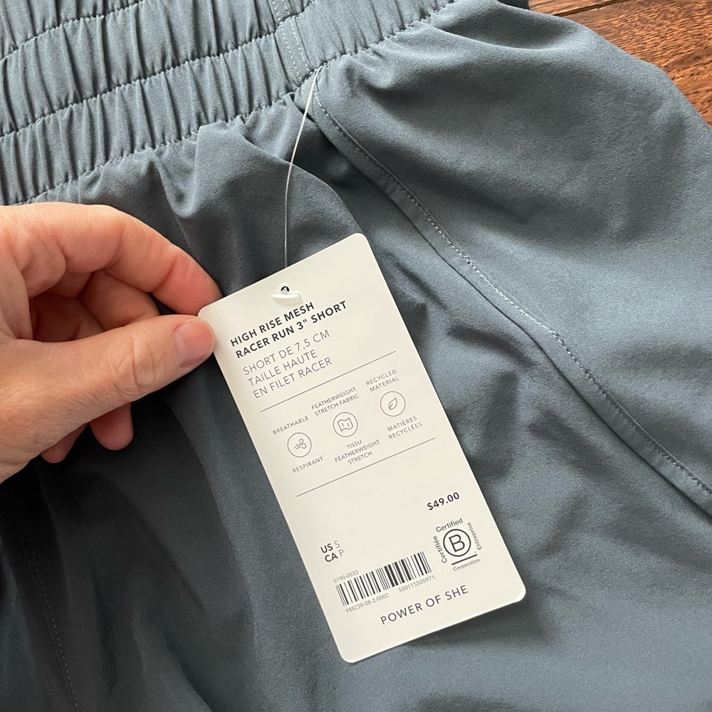 Athleta Women's Athletic Shorts in Slate Blue - Picture 4 of 5